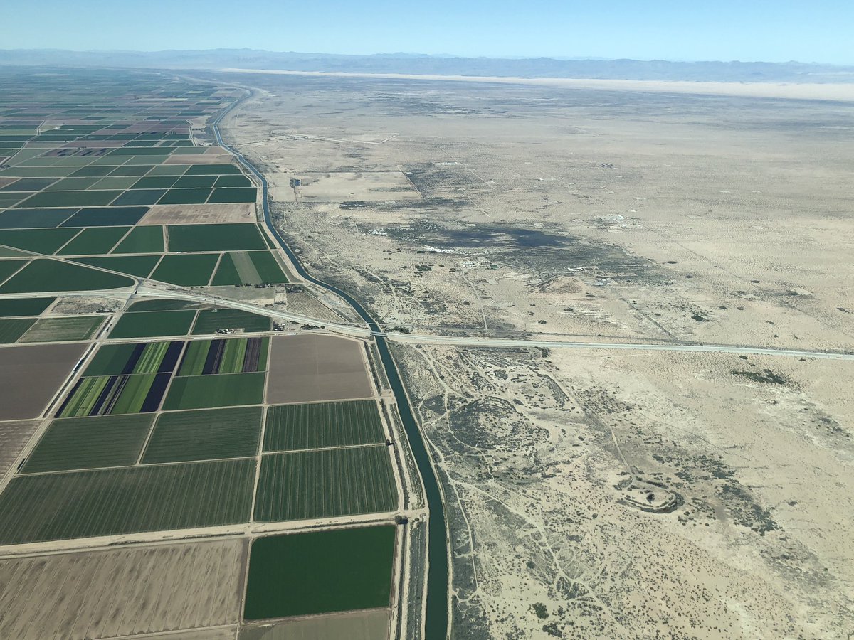 ByIanJames's tweet photo. Last week I took a tour of the Colorado River from Hoover Dam to Southern California. Here is some of what we saw on our journey along the river and its infrastructure, following the water: 🧵 https://t.co/6hOXcVIrf8 https://t.co/0SQhud8pq1