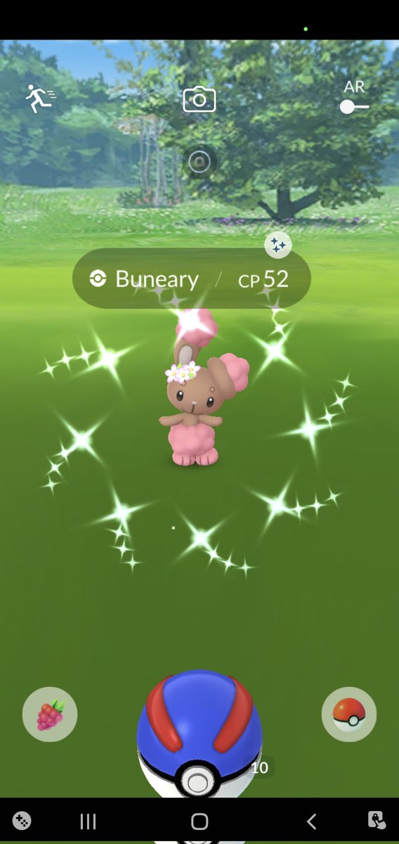 GabriellaB1982's tweet photo. Totally worth it π Eevee was the goal and I got βοΈ love her! β€οΈ
Now excuse me as I gotta go rest my poor feet π
#PokemonGo #SpringIntoSpring #36Ksteps #ShinyPokemon #ShinyCheck https://t.co/Ht3yymOLma
