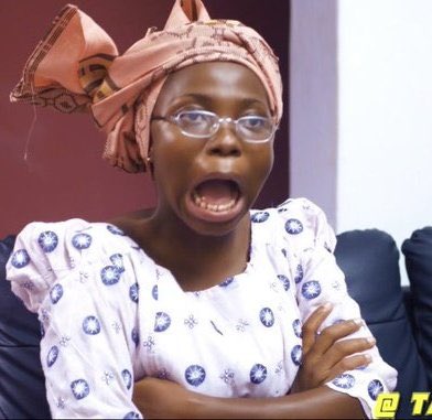 Just__Halal's tweet photo. Twitter savage replies/videos. A thread!

1. Small play 😭😂 https://t.co/sRe6jwmzJJ