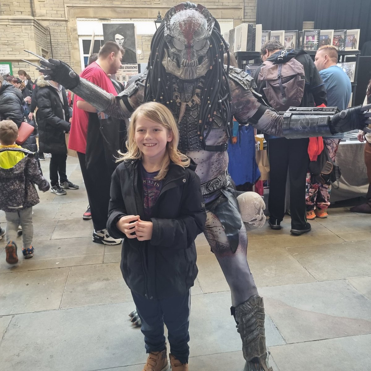 RulesOfDadding's tweet image. I think this new babysitter is going to work out great!