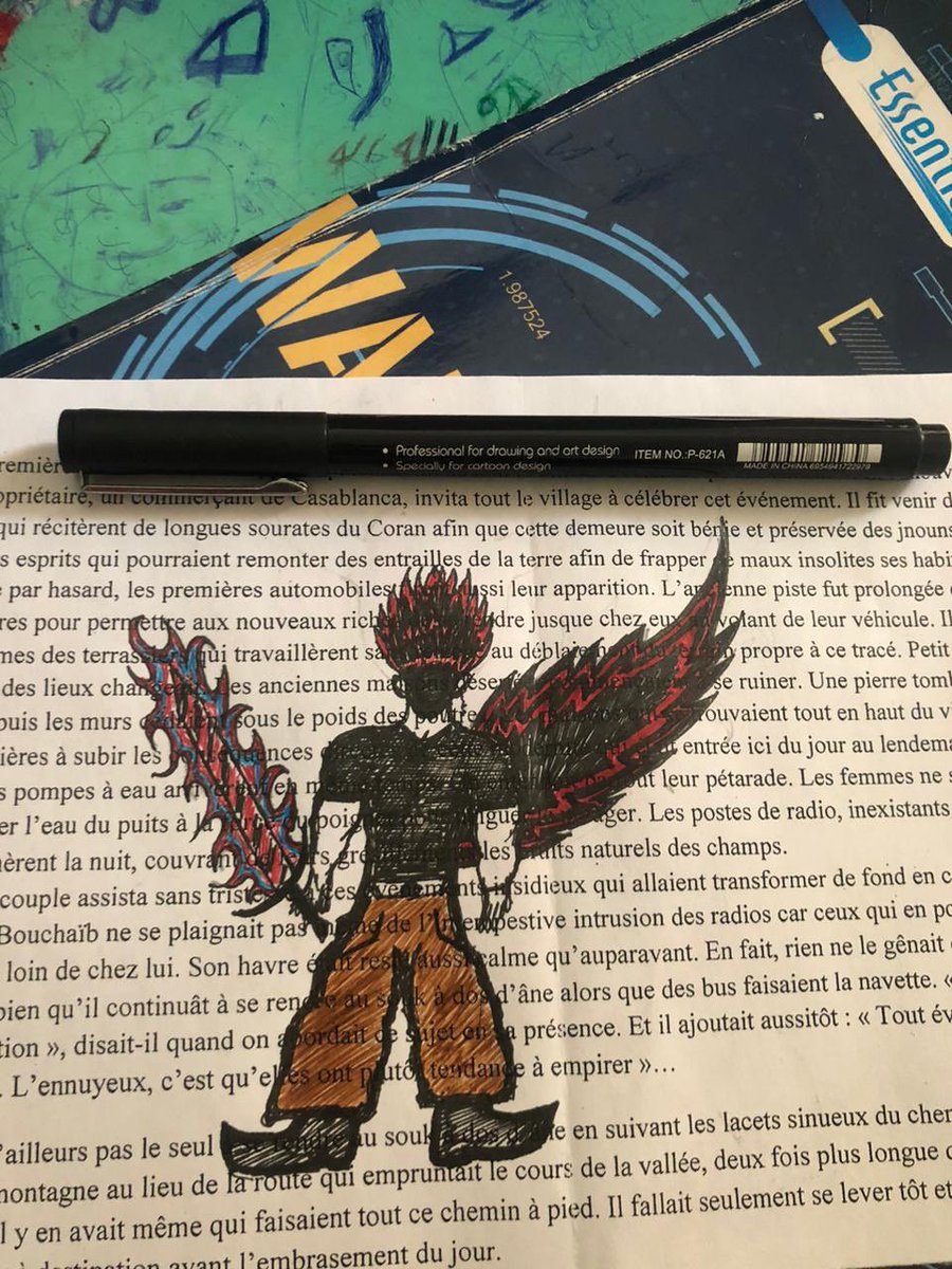 الناس متبعة مع الأستاذ 
أنا فعالم موازي :