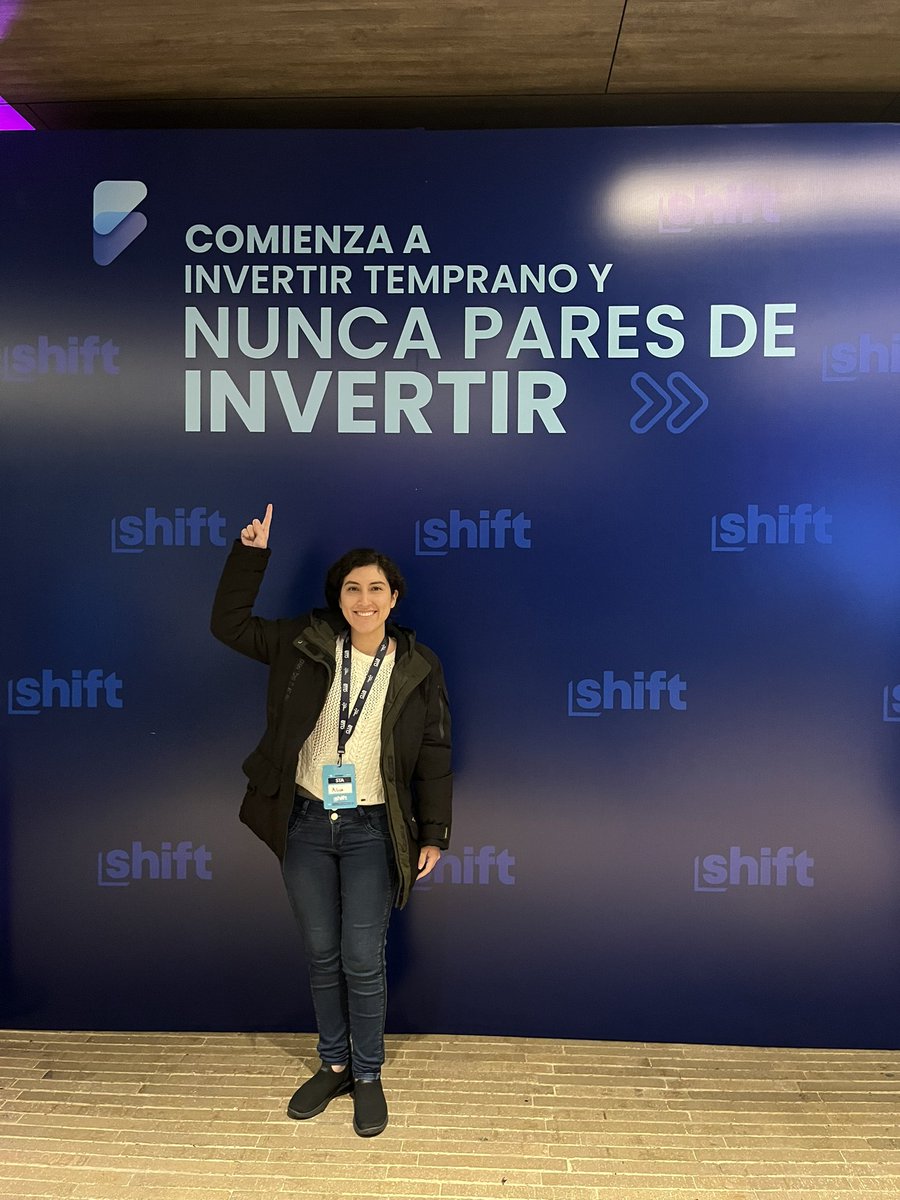 AliceDLima2's tweet photo. @HyenukChu #eventoFIRE “El día que pierdas la vergüenza, dejarás de perder oportunidades” https://t.co/mcxMK1EMEM