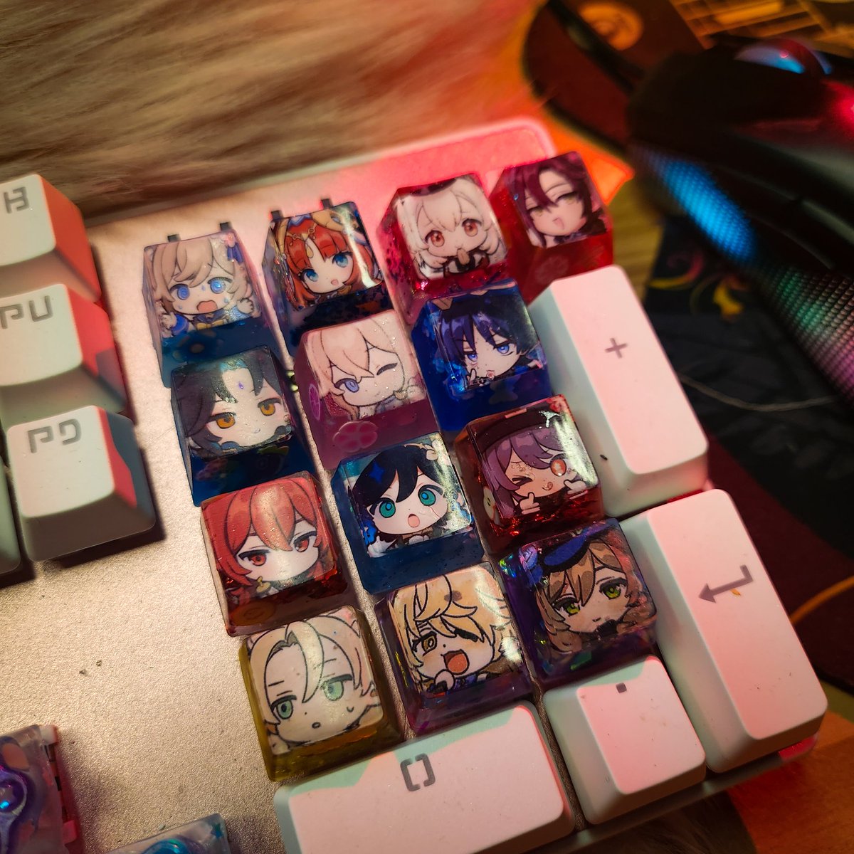 KaewMerin's tweet photo. เปิดรับทำ Resin Keycaps Handmade ทำเองง้าบ 59บ.!!!
ส่ง 30บ. ทุกออเดอร์จ้า 
💕 ชอบตัวละครไหน ใส่ปุ่มไหนแจ้งได้
เหมาะกับ สวิตช์��ี่เป็นรูปตัวบวกนะคะ
หรือสั่งซื้อทาง Tiktok ก็ได้งับ teapot.genshin 
#ตลาดนัดเกนชิน #ตลาดนัดgenshin https://t.co/xxHvyfurS1