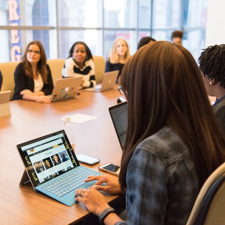 Embrace a growth mindset to become an exceptional leader. Encourage continuous learning and development within your team. Emphasize the value of learning from mistakes, and celebrate progress over perfection.

Lead by example: bit.ly/3PBdaBP 

#CEO