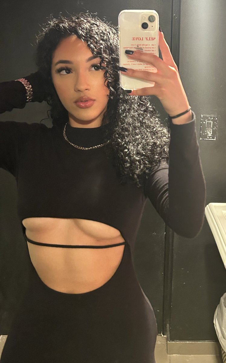 amytav_'s tweet image. 