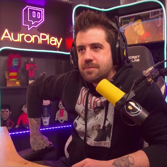 auronidk's tweet image. ♡⃕   @auronplay ⇢ 💌 ;

— Muchas gracias por el directo¡!
Me la he pasado muy bien hoy viéndote jugar a ser un swat, el juego está muy bueno, me ha gustado mucho. Gracias por todas las risas de hoy, tqm &amp;lt;3

-' Descansa y cena rico.&amp;lt;3