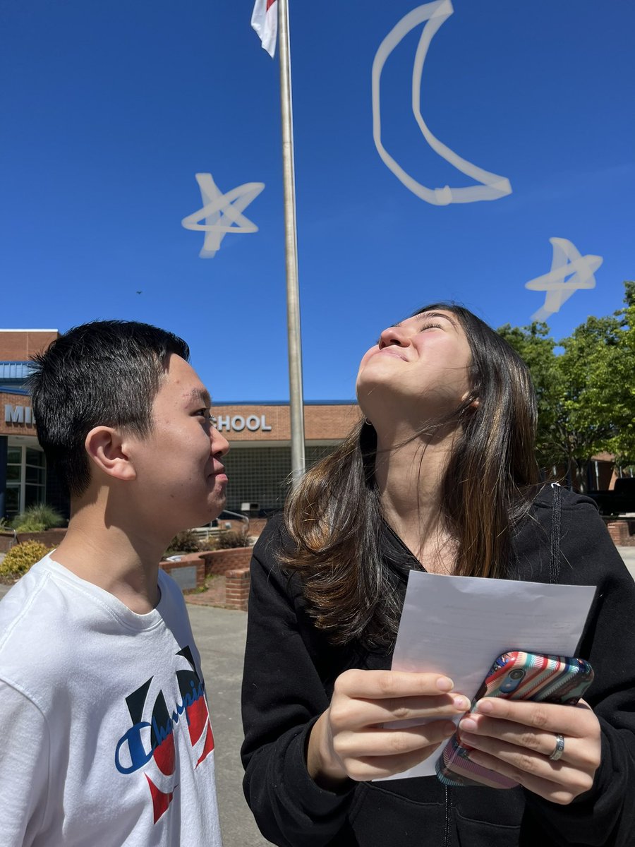 “Look in my face while I snuff the sidle of evening” #whitmanwanders