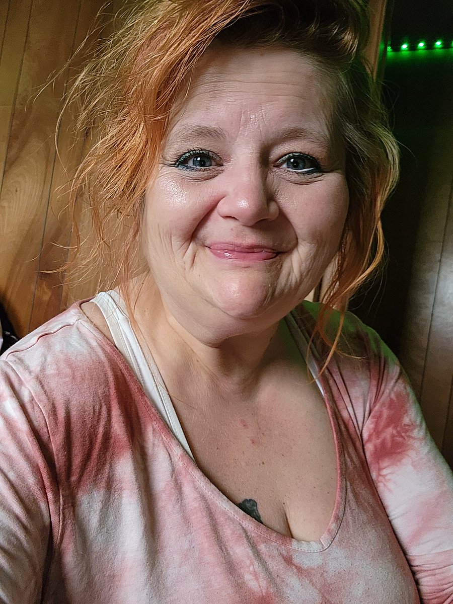 sunniweathers's tweet photo. I'm thinking it's time to get back on the horse,  so to speak.... just sayin...💚💚💚 https://t.co/mSy6ybU5Of