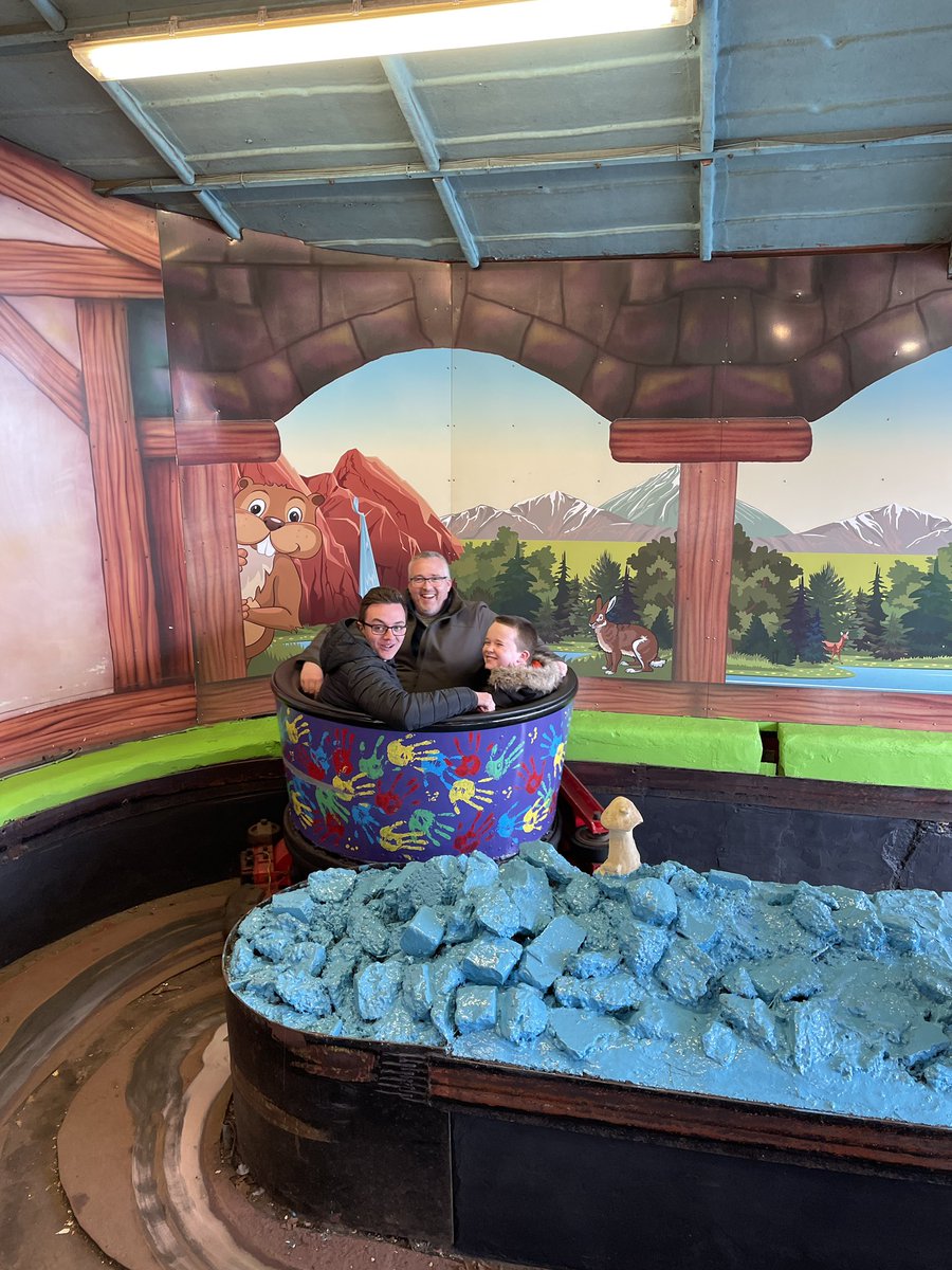 tinateaspoon80's tweet image. My 40th was cancelled in 2020, this last 10 days has really made up for it!
Efteling, Belgium coast, Plopsa, Gt Yarmouth. Lots of fun and frolicks with my boys and friends ❤️
Next sell the house and get the last of my parents affairs finalised 🤞