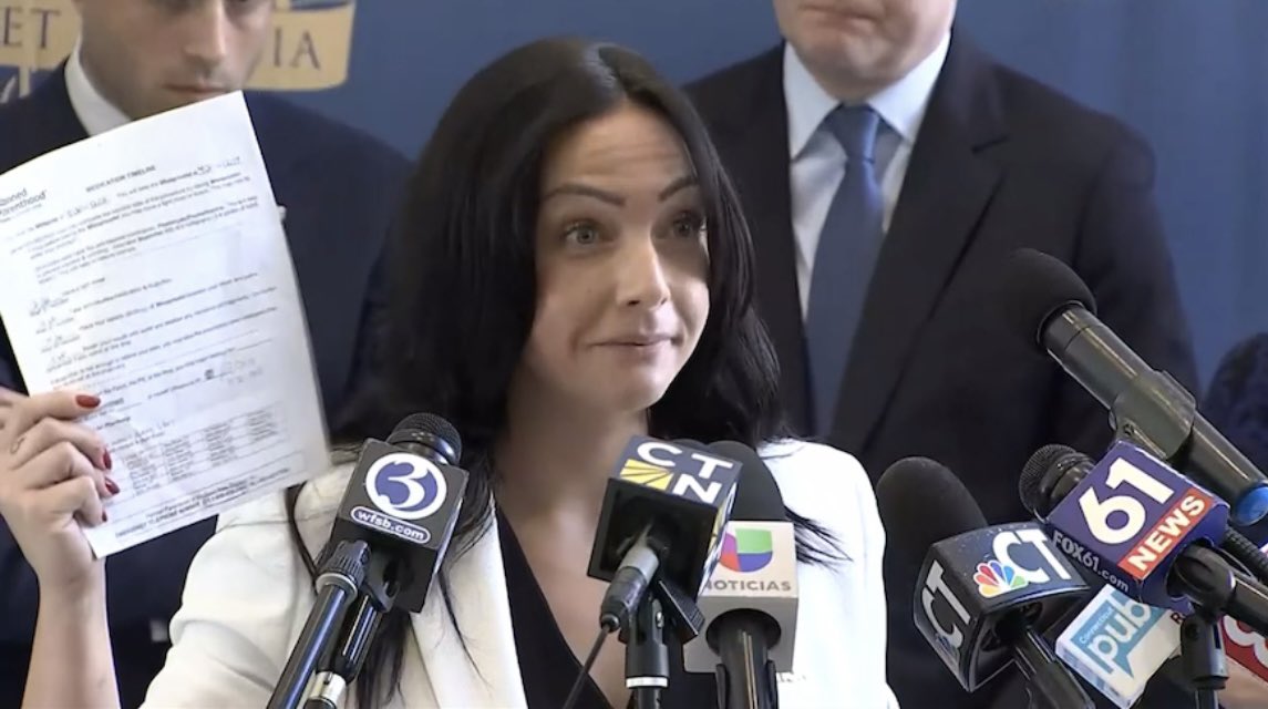 Liz Gustafson tweet media