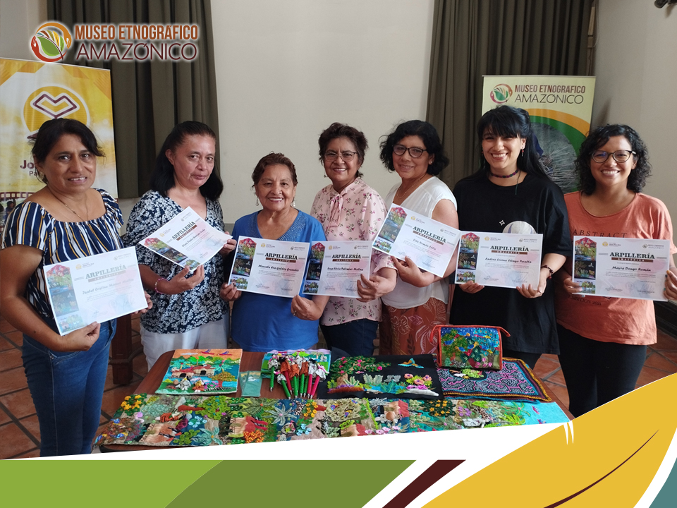 MuseoEtnoAmazon's tweet photo. #gracias 📷𝗖𝗹𝗮𝘂𝘀𝘂𝗿𝗮 𝘁𝗮𝗹𝗹𝗲𝗿 𝗔𝗥𝗣𝗜𝗟𝗟𝗘𝗥𝗜́𝗔 𝗔𝗠𝗔𝗭𝗢́𝗡𝗜𝗖𝗔📷Agradecemos a las bellas mujeres que nos acompañaron con su talento, creatividad y mucho empeño. ¡𝗚𝗿𝗮𝗰𝗶𝗮𝘀 𝗮 𝘁𝗼𝗱𝗮𝘀 𝗽𝗼𝗿 𝘀𝗲𝗿 𝗮𝗿𝘁𝗲𝘀𝗮𝗻𝗮𝘀 𝗮𝗺𝗮𝘇𝗼́𝗻𝗶𝗰𝗮𝘀! #selvasperu https://t.co/AbRGL4lJUb