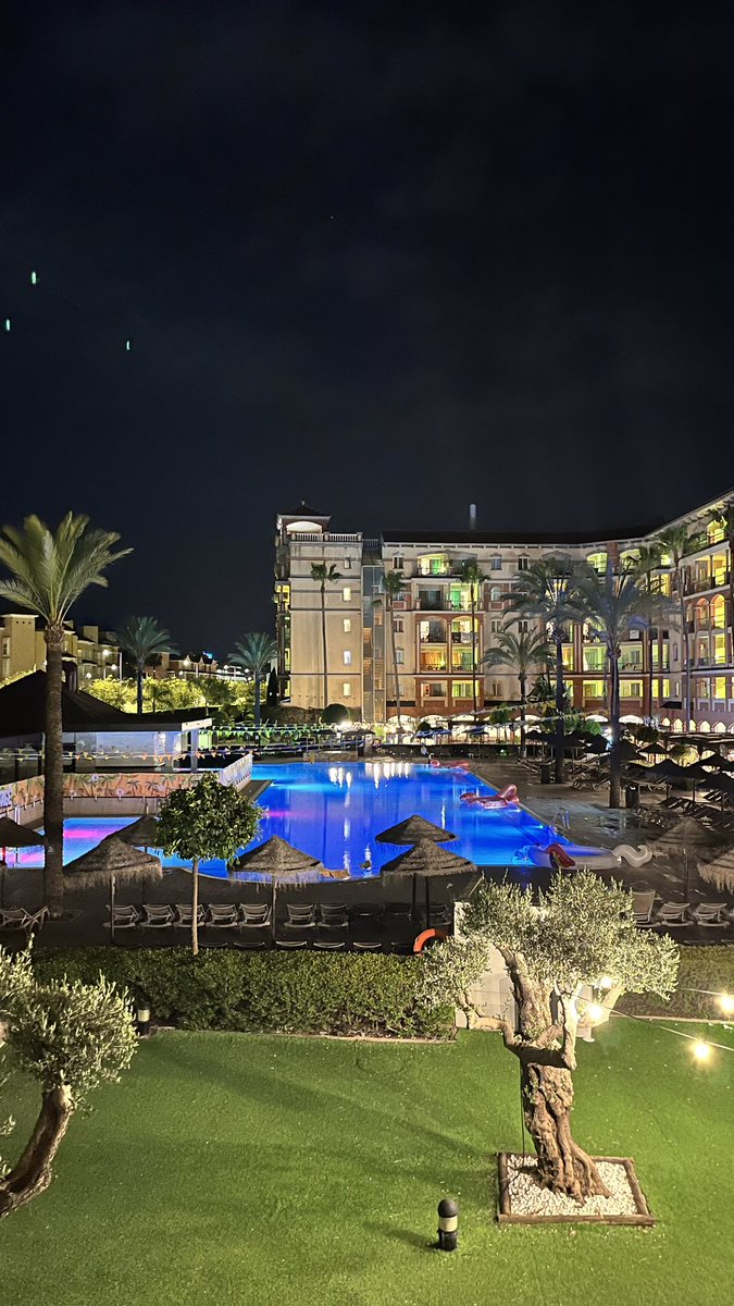 <a href="/YellowtripPt/">Yellow Trip</a> <a href="/EmIslantillaeu/">Em Mallorca…</a> 💔