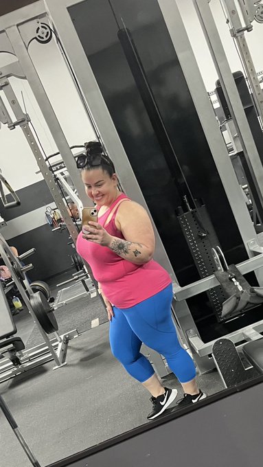 Oh just over here working on this ass https://t.co/GZmsUsqbWD<a href="/tag/mvsales"class="tags"><span>#mvsales</span></a>