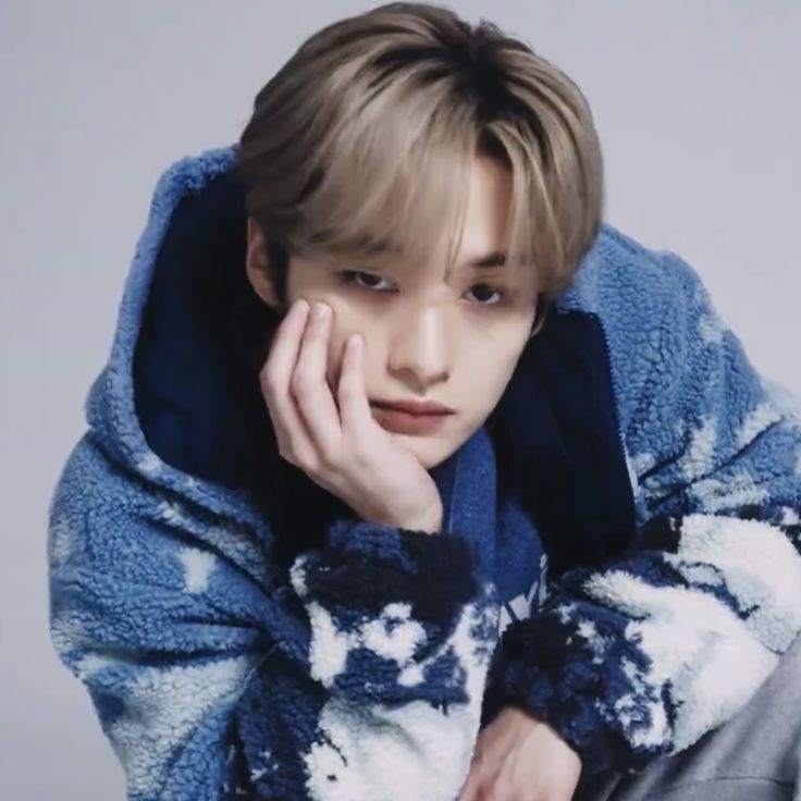 _auswriter_'s tweet photo. hello, im nyx! filo, not new to au twt. mainly writes for skz but open to other groups as well. let's be moots, help like/rt? 

#auwritersfind #filoau https://t.co/wF7V7h6uUw