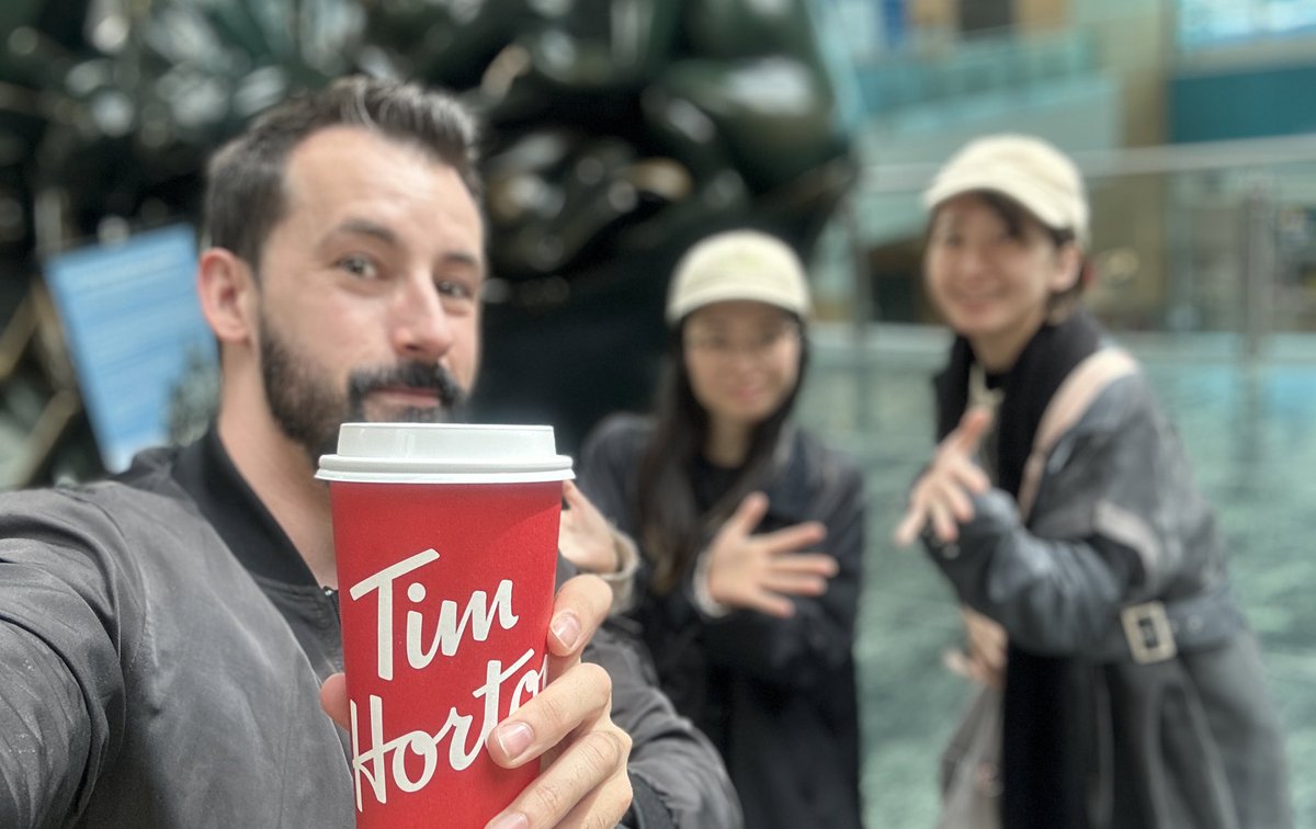 We’re in Vancouver!!
Anyone going to the Sakura Days festival, this coming weekend.. we will see you there!

And to anyone coming to the shamisen workshops, we can’t wait!!

(And of course, Patreon dinner! ☺️)

Exciting week ahead! 🎉