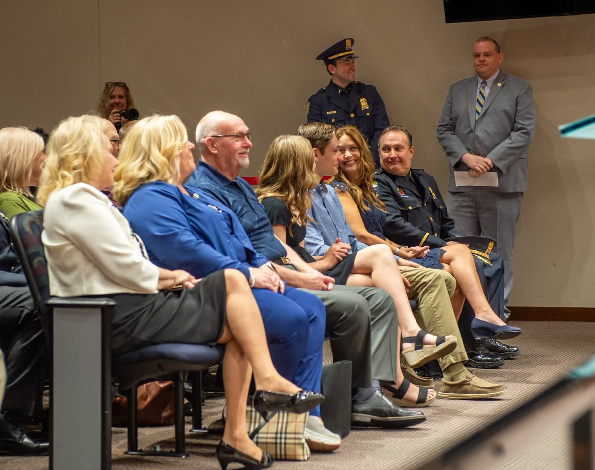 Thank you to my family and friends for attending today as I was sworn in by <a href="/wadekaps/">Mayor Wade Kapszukiewicz</a> as @ToledoPolice Chief!