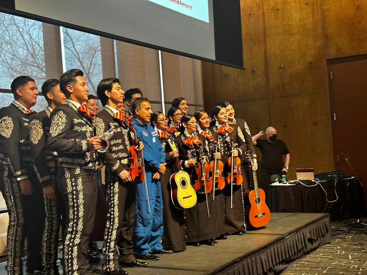 Proud of these all-male Latino teachers leading 4 <a href="/latinosinacti0n/">Latinos In Action</a> classes at Mount Vernon High! 

Today we invited 4 additional districts to join our Washington LIA Conference! Thanks <a href="/SVCCollege/">SkagitValleyCollege</a> and <a href="/PrezSVC/">Christopher Villa</a> for hosting 300+ students and our inspiring Keynote <a href="/Astro_Jose/">Jose Hernandez</a>!