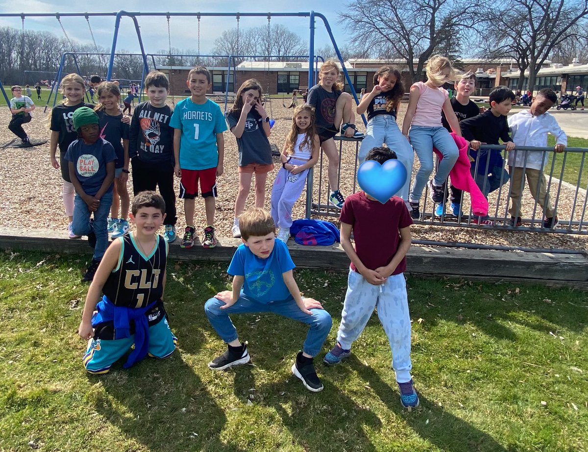 These kids kept showing expected behavior and filled up their pom pom jar! We had some fun in the sun competing in relay races. #sherwoodshines
