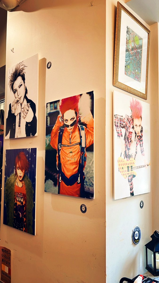 skrrfly's tweet photo. hideミュージアム行けてよかった🎸
わんだーらんどきた気分
#hideMUSEUM
#hidecafe
#LEMONeDSHOP https://t.co/bF86nKe9LL