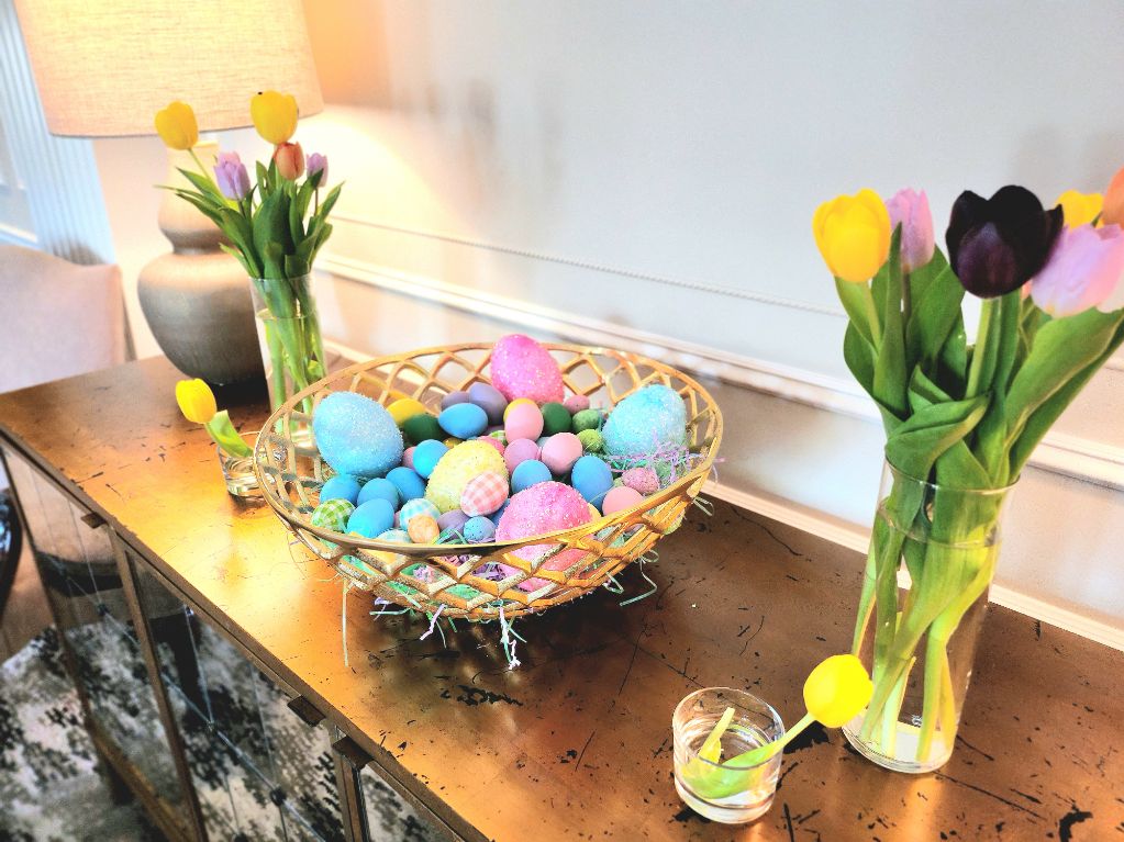 TheRoyalFoxCC's tweet photo. Happy Easter everyone! 🐰🌷 We had an amazing time at the Royal Fox for our Easter Celebration. 🎉🥳 Check out these photos from our fantastic event! 📸👀 #EasterCelebration #RoyalFoxCC #GoodTimes #CountryClub https://t.co/ZO4qUnEHzP