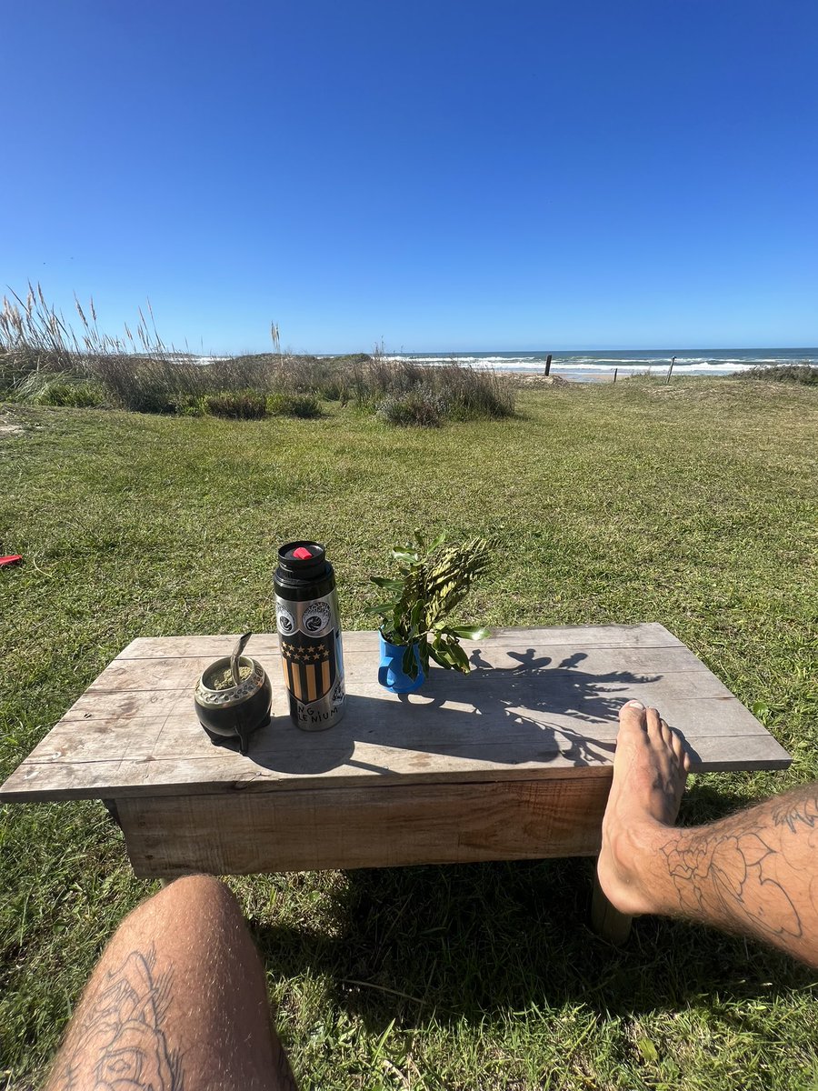 Fin de Semana de Paacuas en el Cabo con altas olas y toda la flia junta! Ahora si que se vengan los desafíos 💪 Los Juegos Panamericanos están a la vuelta de la esquina 🇺🇾🇺🇾🇺🇾