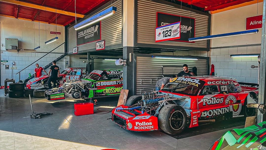 💥 Los #Falcon del <a href="/CatalanMagniok/">CatalanMagniMotorsport</a>, listos para El Calafate: <a href="/JuantoCatalan53/">Juanto Catalan Magni</a>, <a href="/jbdebenedictis/">Juan De Benedictis</a> y <a href="/Rsreynoso/">Sebas reynoso</a> 🙌🏼