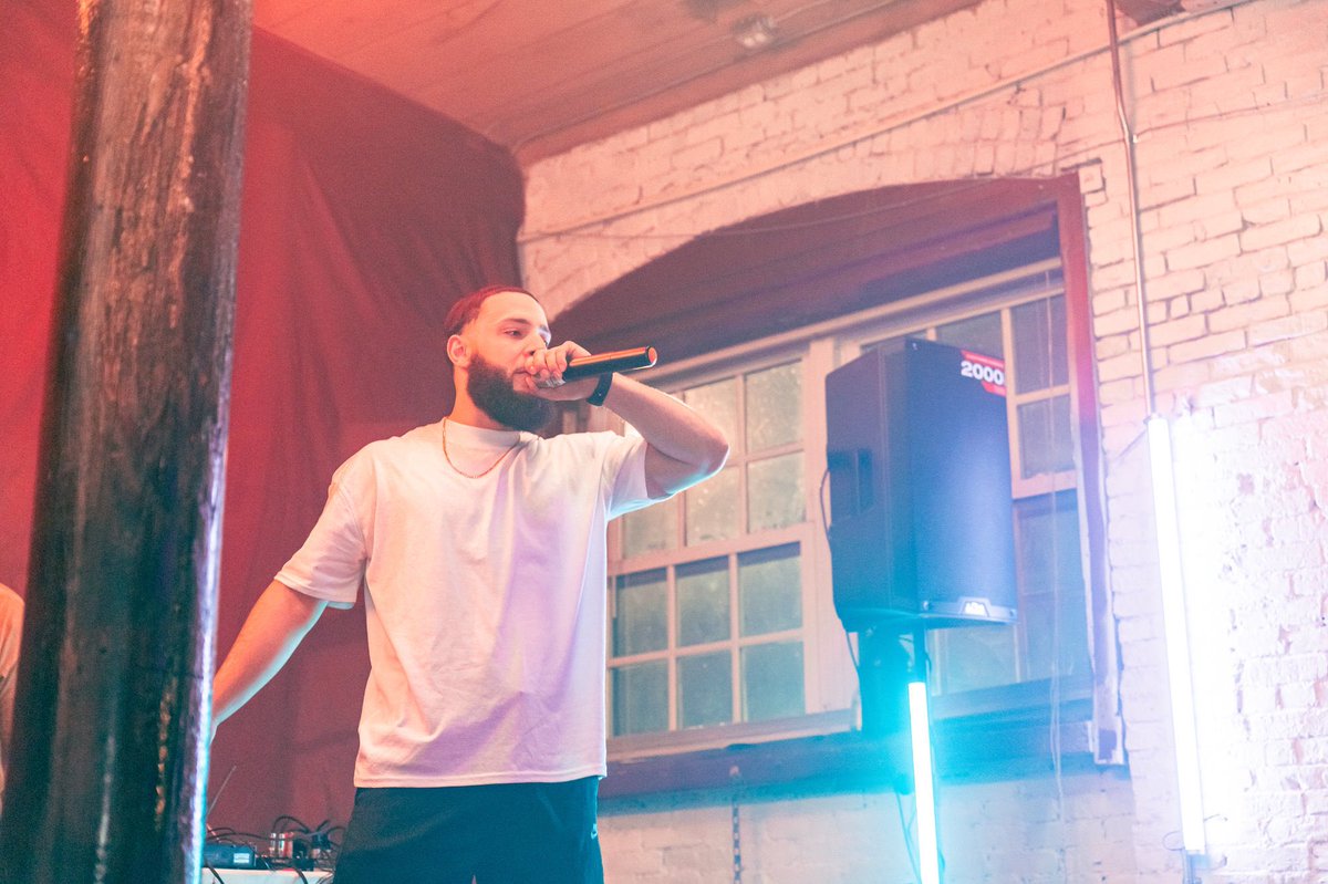 bleavetheimpact's tweet photo. A toast to the IMPACT of our Hip-Hop community and everyone involved in it! A night full of positive energy and unity that I’ll never forget. Thank you to everyone I can’t say it enough. BIG IMPACT! Recap Coming Soon!

📸 by @limpythagreat 

#BLEAVE #BLEAVETHEIMPACT #IMPACT https://t.co/PlrenRLAgq