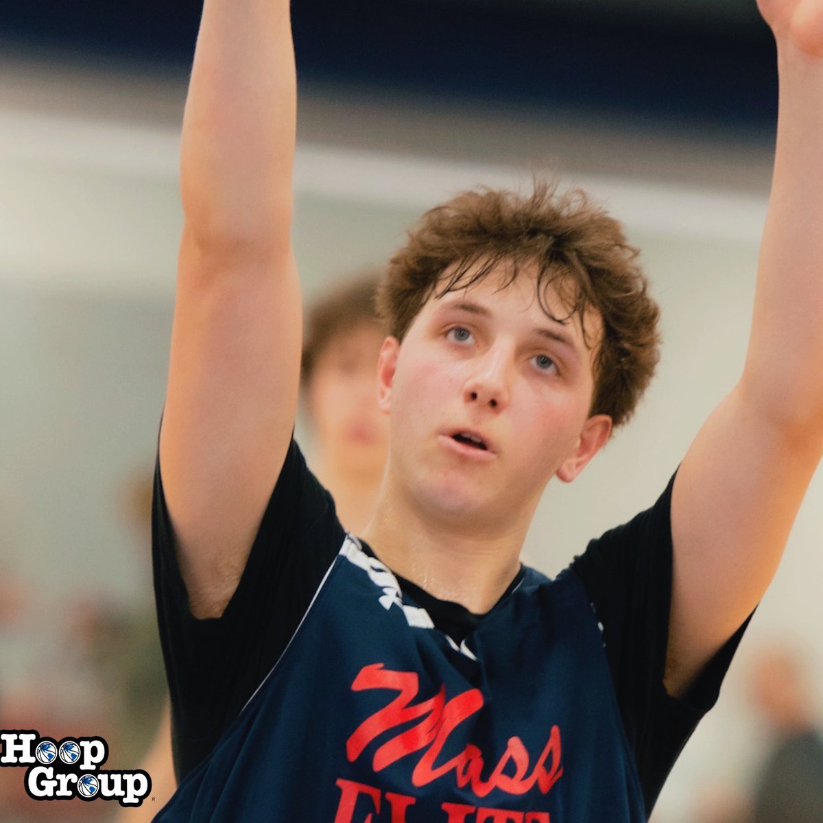 NEElite_Vault's tweet photo. 2024’s Noah Guglielmo (@NoahGugs) has been a tremendous addition this Spring. Noah’s a solid playmaker, natural scorer and very capable defender. Coming off a productive weekend @TheHoopGroup #SpringWarmUp https://t.co/njdaXMtbj2