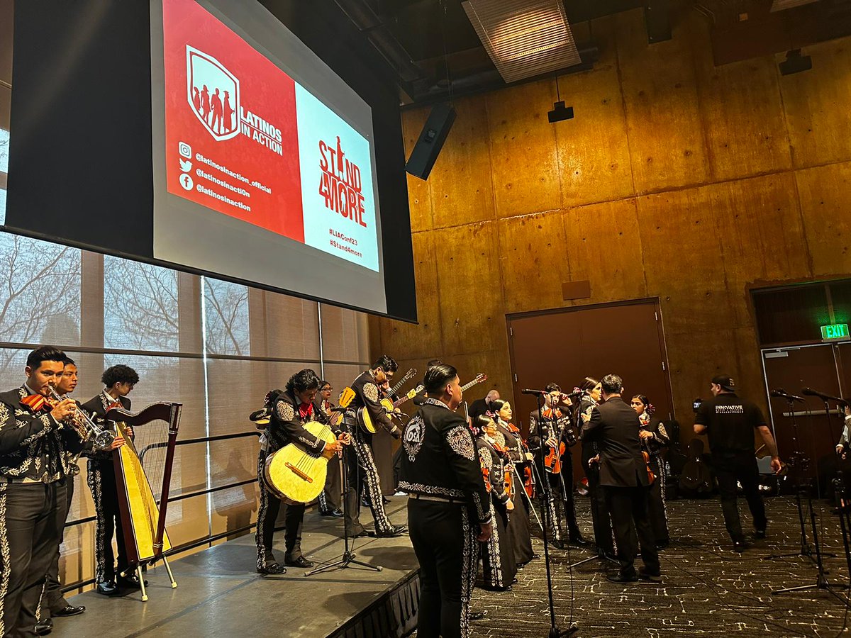 Muchas gracias to <a href="/DelSolAcademyLV/">Del Sol Academy of Performing Arts-Las Vegas, NV</a> for performing at our LIA Conference in Washington today at <a href="/SVCCollege/">SkagitValleyCollege</a>! They're on tour all the way from Las Vegas, Nevada!! 

#LatinosInAction
<a href="/NVALAS1/">NVALAS</a> 
<a href="/ignacior38/">Ignacio Ruiz</a> 
<a href="/ClarkCountySch/">CCSD</a> 
<a href="/Astro_Jose/">Jose Hernandez</a> 
<a href="/Je7yruso/">Jose Enriquez</a>