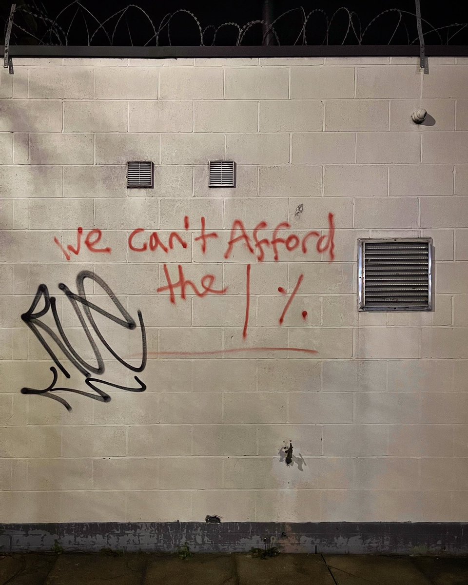 We can’t afford the 1%

#uk #onepercent #austerity #homelessness #writingonthewall #wordonthestreet #liverpool #fuckthetories #getthetoriesout #gtto #fuckthisgovernment #graffiti #politics #political #savethenhs