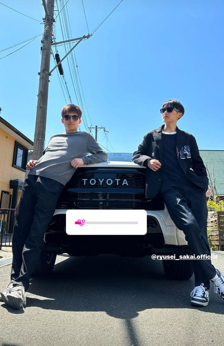 ソンリサ·͜· Sonrisa tweet media