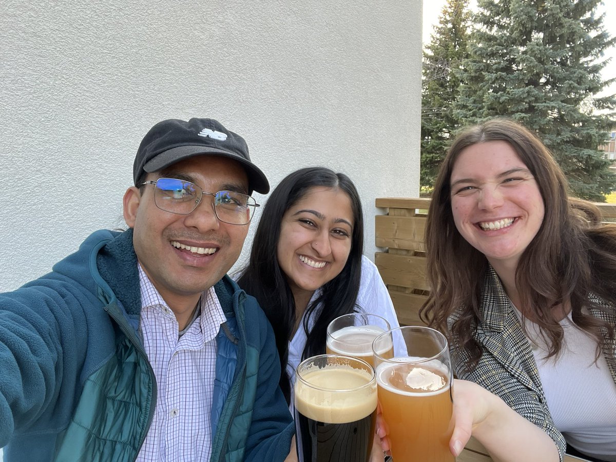 ProjectTasc's tweet image. Celina and Dipak presented some preliminary findings from their research at @climatestudents Climate Conference! 

Jacqueline is the Events and a Engagement Coordinator for Climate Students and was so happy to hear them present at the conference!

Cheers 🍻