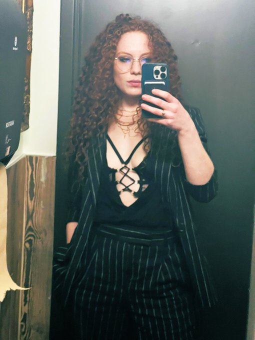 Pov: I pick you up for our date in this outfit&hellip; what does your dad say to me when he greets me at the<a href="/tag/christmasgift"class="tags"><span>#christmasgift</span></a><a href="/tag/christmasgiftideas"class="tags"><span>#christmasgiftideas</span></a>