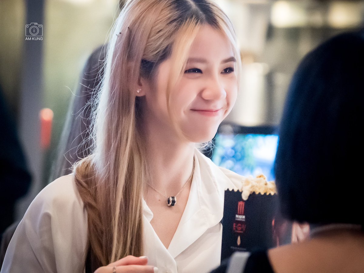 iAmKung48's tweet photo. เฟม

🗓️ 2023-03-21 📍 Siam Paragon
#FameBNK48 #BNK48 #JohnWick4TH https://t.co/mXoSDHEiPs