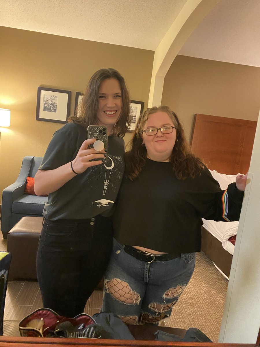 ITryToEatFire's tweet photo. To follow up seventeen would have to be our Ateez adventures! The fact that we saw them twice in 2022 and both times together just absolutely makes my heart swell. Guess you could say there’s a mist in my eyes😜 I’m funny and you know it. https://t.co/hn1mP42O9C