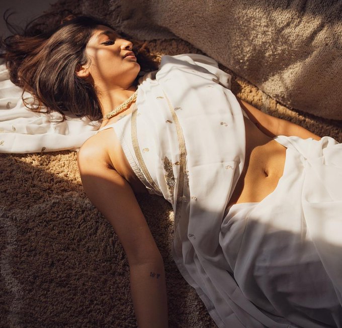 FtZ9sgUaEAArP1d?format=jpg&name=small