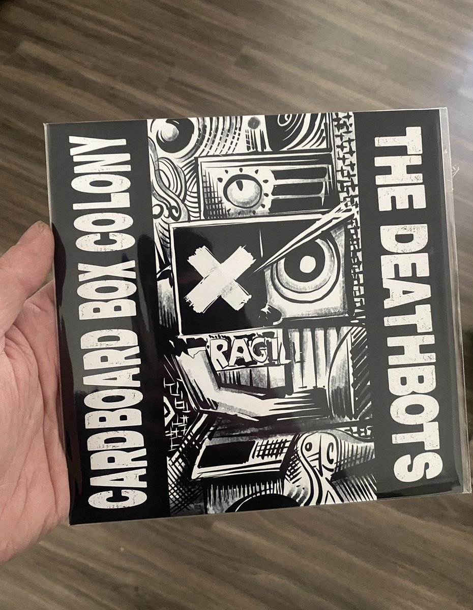 CardBoxColony's tweet image. Look what arrived today 👀 Come pick one up at our release show Saturday at Fleetwood&apos;s with The Deathbots &amp;amp; Small Doses