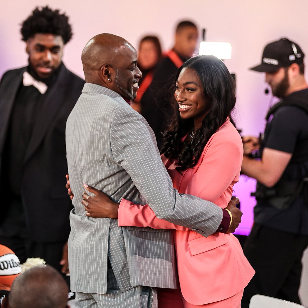 TerpsWBB's tweet photo. Shining bright 💎

#WNBADraft https://t.co/QJSWwp3qpN