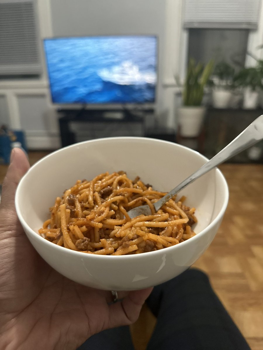 SirBrightHeart's tweet image. Cooked spaghetti for Easter dinner yesterday. Baon for lunch today at dinner na din. #tipidmode