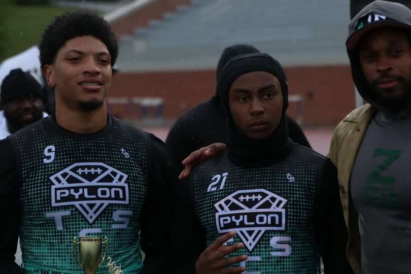 braycarstarphen's tweet photo. Blessed to be named the Defensive Skill Top Performer @Pylon7on7 Camp. Thank you for the invite! @pylontcs @SwickONE8 @SCOOBZILLA730 @CoachDunbar_ @CoachBeck56 @CoachWHardesty @SchwabTy @les7spellman @corypeoples @darius_eubanks @Coach_TTillman @Coach_Treal @CollinsHillFB https://t.co/uQ0eYsqTiT