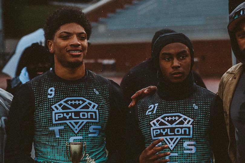braycarstarphen's tweet photo. Blessed to be named the Defensive Skill Top Performer @Pylon7on7 Camp. Thank you for the invite! @pylontcs @SwickONE8 @SCOOBZILLA730 @CoachDunbar_ @CoachBeck56 @CoachWHardesty @SchwabTy @les7spellman @corypeoples @darius_eubanks @Coach_TTillman @Coach_Treal @CollinsHillFB https://t.co/uQ0eYsqTiT