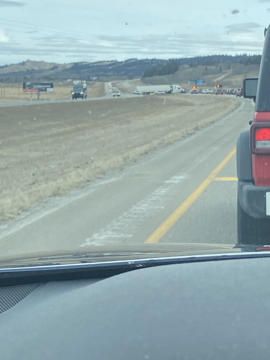 Cheryl_AB's tweet photo. @GlobalCalgary 
Here’s a decent picture of that Semi by Morley https://t.co/dXkT54f8MI