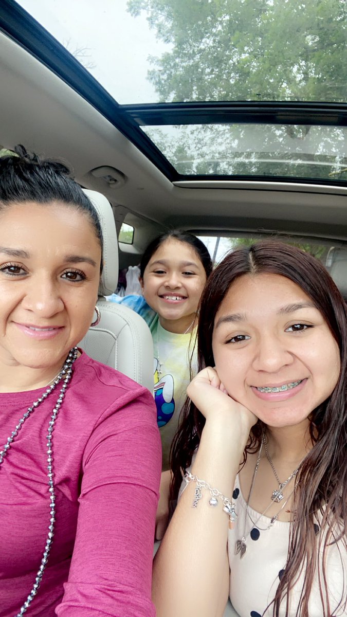 gracygarza's tweet photo. Easter weekend 🐣🐇 https://t.co/OyvqPDqju4