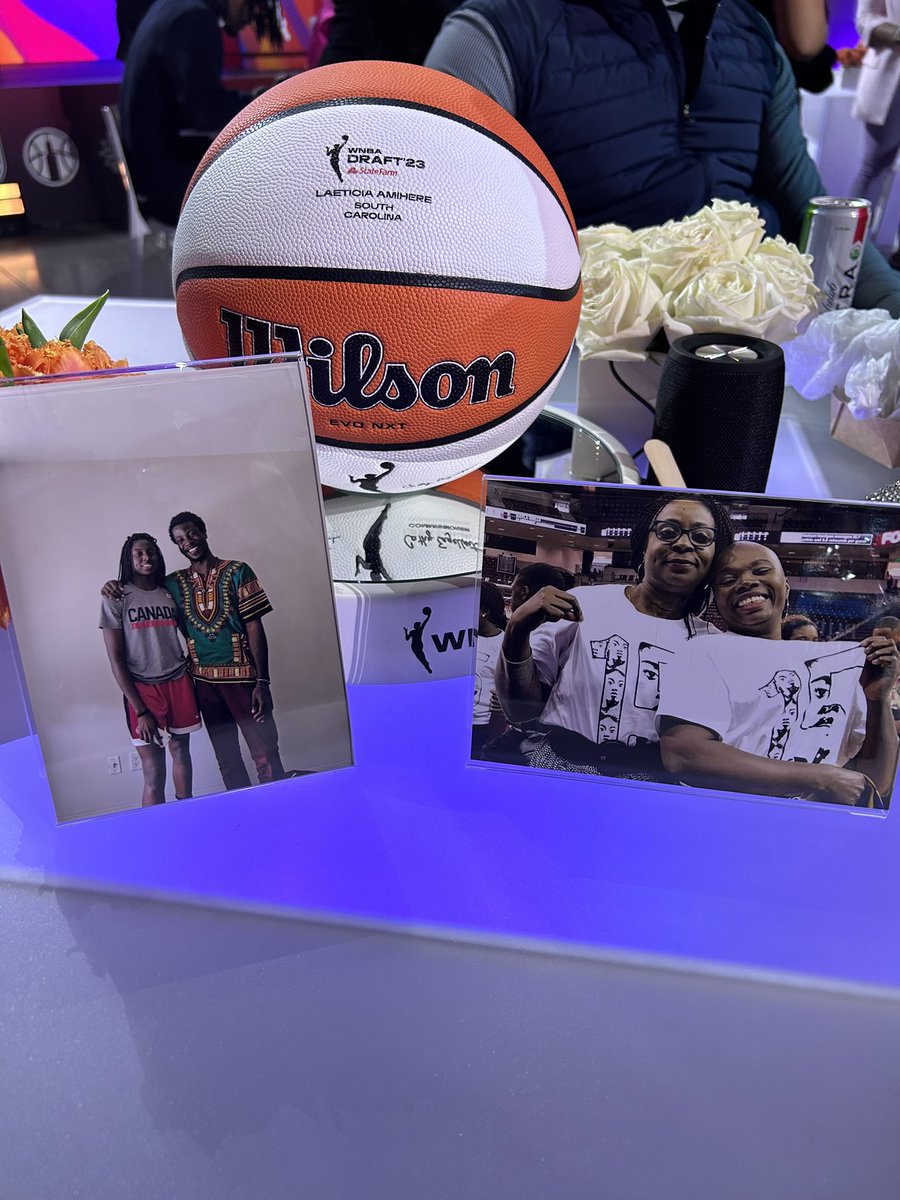 Laeticia Amihere's brother Kofi died in August, and just two months later, she lost her aunt Olga Lambert to cancer.

She brought pictures of them and placed them at her table for the WNBA draft 🙏

(via <a href="/_Theblackqueen_/">Laeticia Amihere</a>)