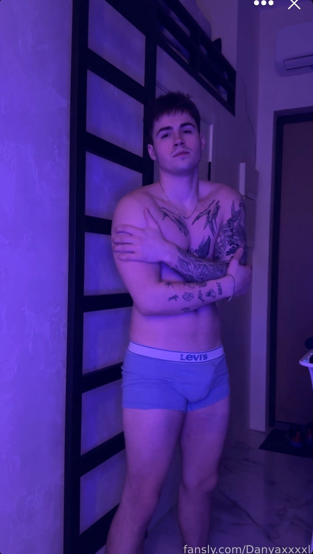 Paraense 25 on X: Danya via fansly 🍆💦 t.co8VtMzW7SJW  X