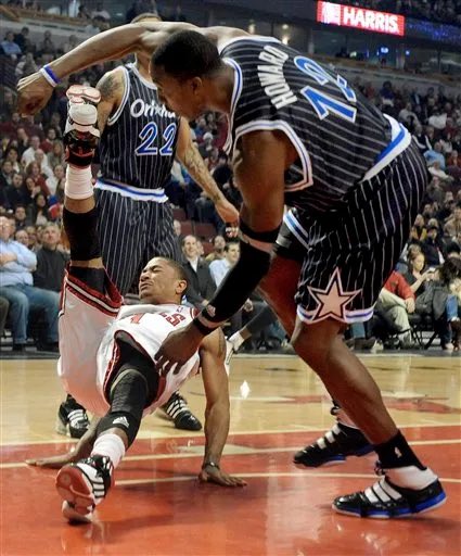 DRoseN1's tweet photo. Today but in 2011 the Chicago Bulls beat the Orlando Magic 102-99 with a young rose achieving:

39/5/3

Playing 37:05 minutes https://t.co/DJHYmsMJqP