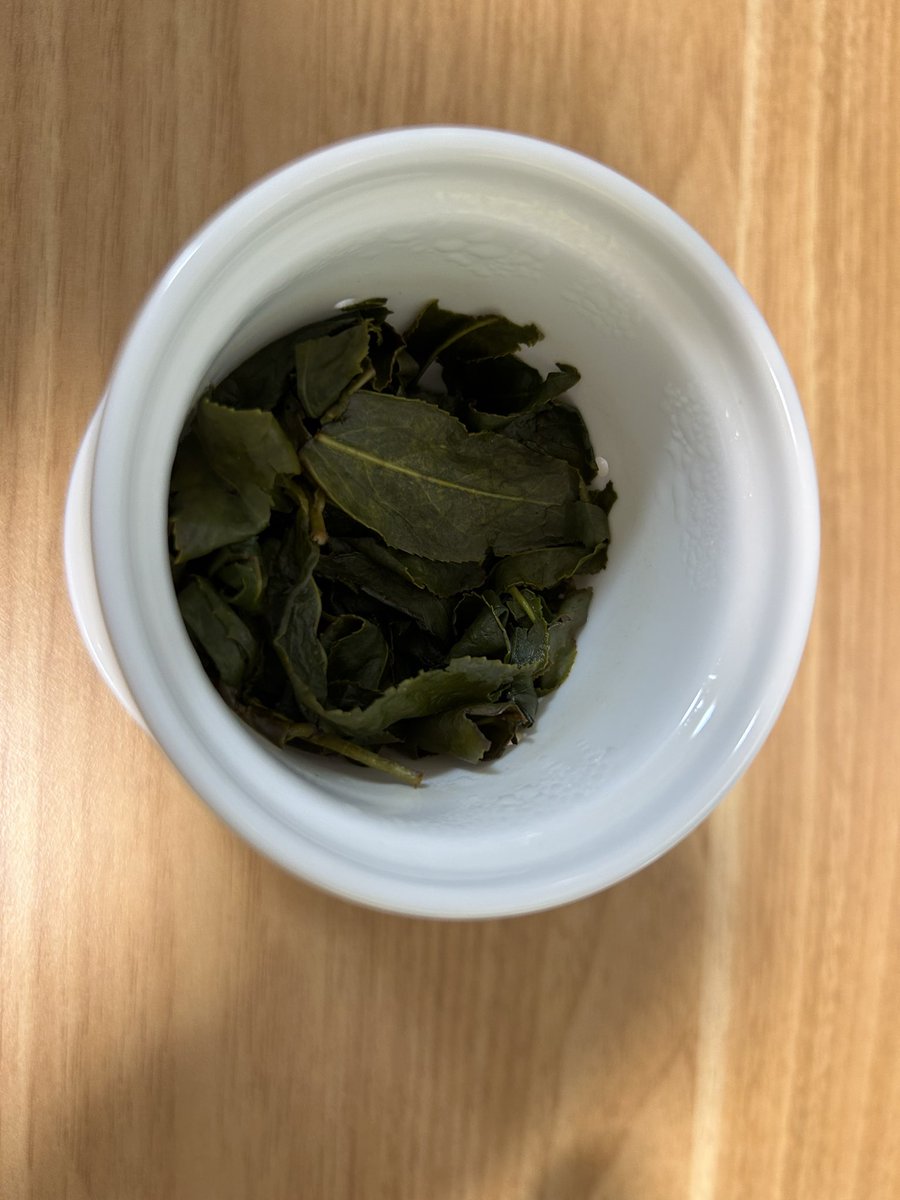 zenpou's tweet photo. 今日も気楽な茶漉し付きマグカップで飲んでます。
茶葉が入れる前、一回目の後、二回目の後と開いていくの楽しいですね https://t.co/xRDyDmkkam