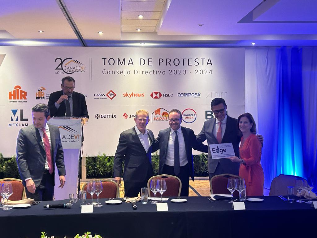 3LotusCo's tweet photo. Felicidades a Leopoldo Hirschhorn, nuevo presidente de Canadevi Valle de México 2023- 2024. De igual manera, muchas gracias al presidente saliente Yuri Zagorin Alazraki.

#edgebuilding #canadeviVM #3lotusconsulting https://t.co/EW8ccrcPh4