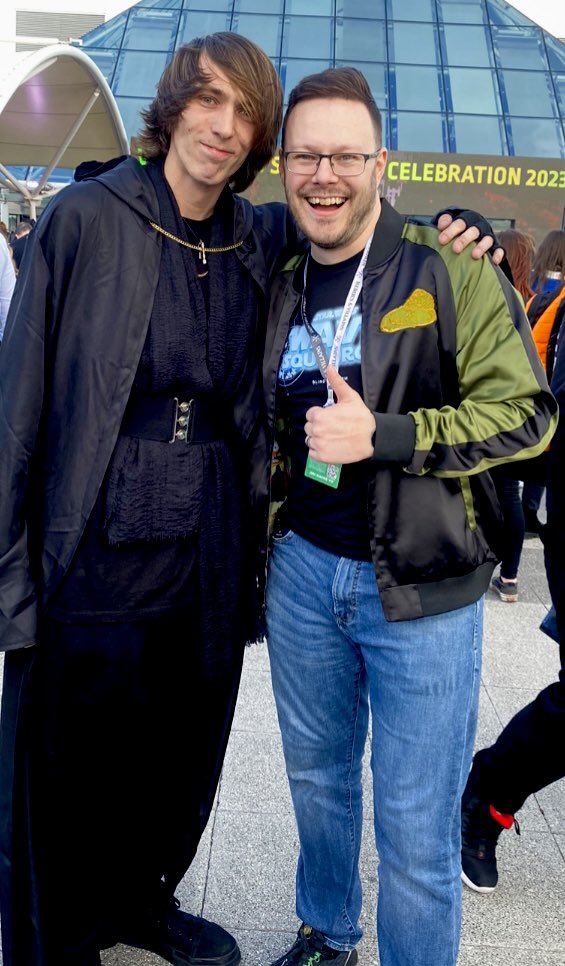 joshual2159's tweet photo. Had a blast at @starwars celebration 2023. Shoutout to @Atopgun007 @BlindWaveCrew, absolute legends. I swear in the last pic I tried to look mad and/or moody but it was impossible, too much fun! Until next time #MTFBWY ❤️✨

#SWCE2023 #YesSWCE2023 #SWCE #StarWarsCelebration2023 https://t.co/SQ65sjY2T4