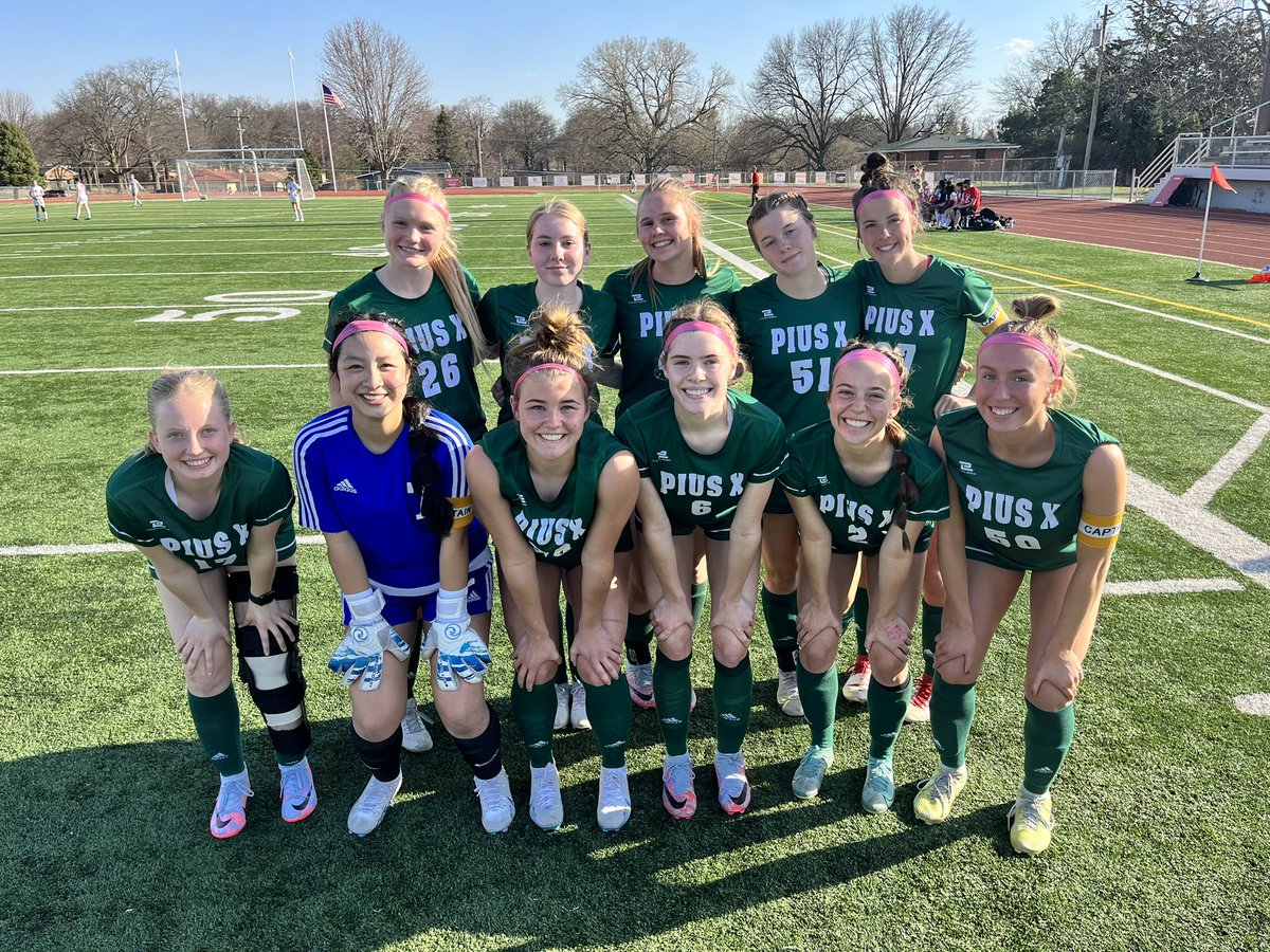 PXGirlsSoccer's tweet photo. Varsity gets the 2-0 win over Lincoln High on senior night! These seniors (+ Kate) have been such a gift to all of us over the last four years; WE LOVE YOU! https://t.co/5lWCBO8wlL